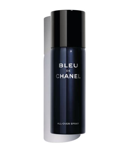 chanel bleu all over.